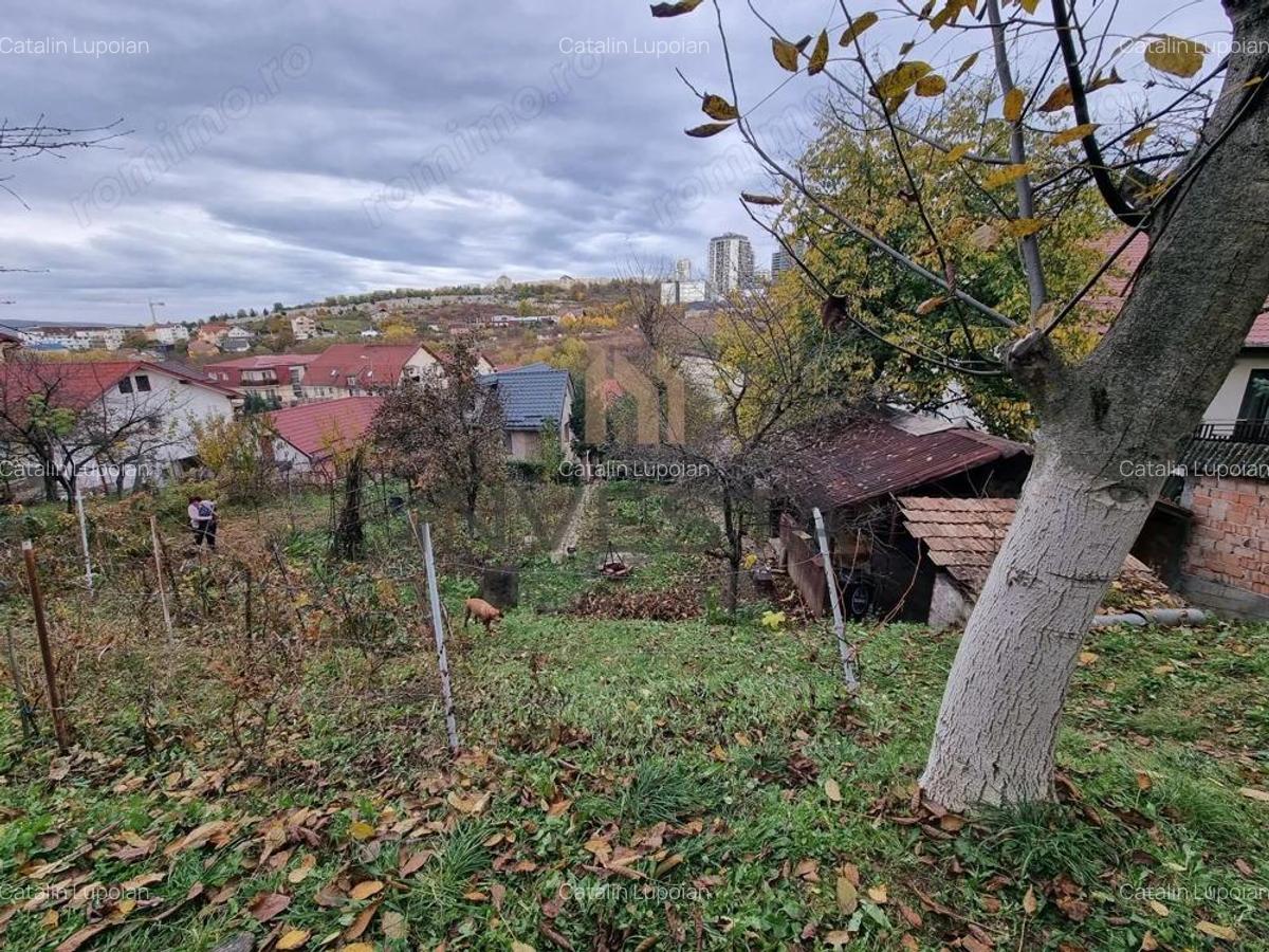 De vanzare Casa individuala 180 mp utili, teren 1080 mp cu front 24 - 10