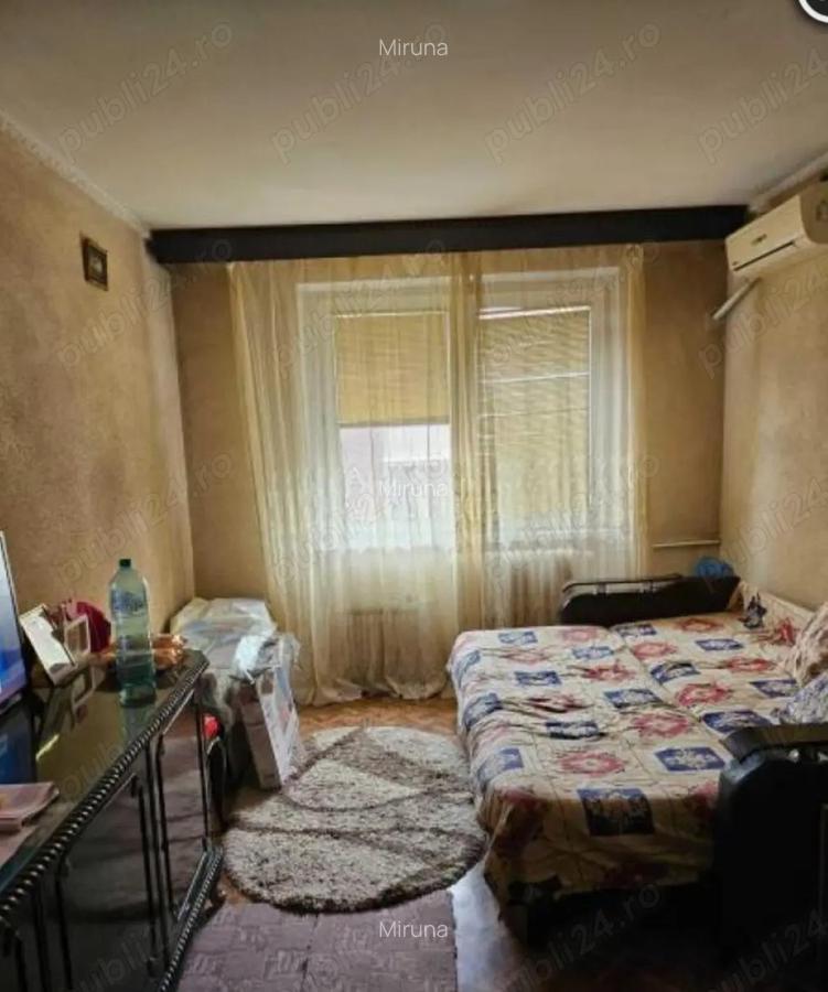Aparatorii Patriei metrou,ap 2 camere,cf1 bloc 1984,dec 73.000euro - 2