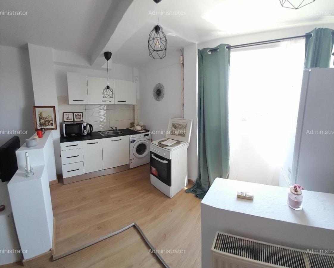 Vatra Luminoasa-Maior Coravu, garsoniera etaj 9/10, mobilata/renovata - 2