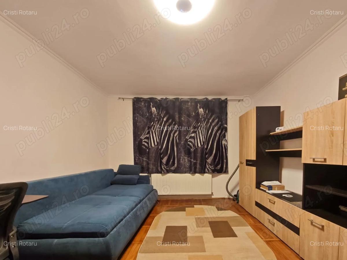 Proprietar, inchiriez apartament o camera, decomandat, mobilat, zona Buzia?ului.Pret: 250 euro. - 8
