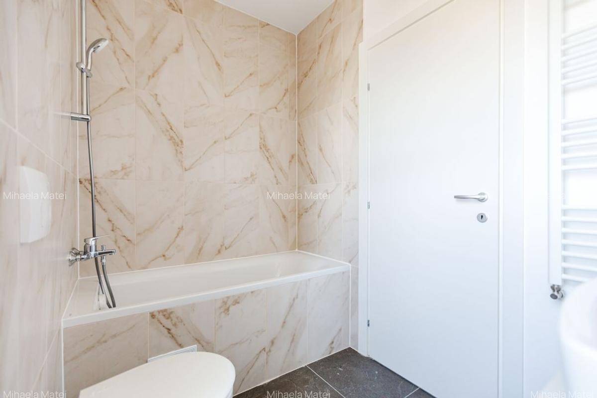 Apartament cu 3 camere decomandat în Lipovei - 16