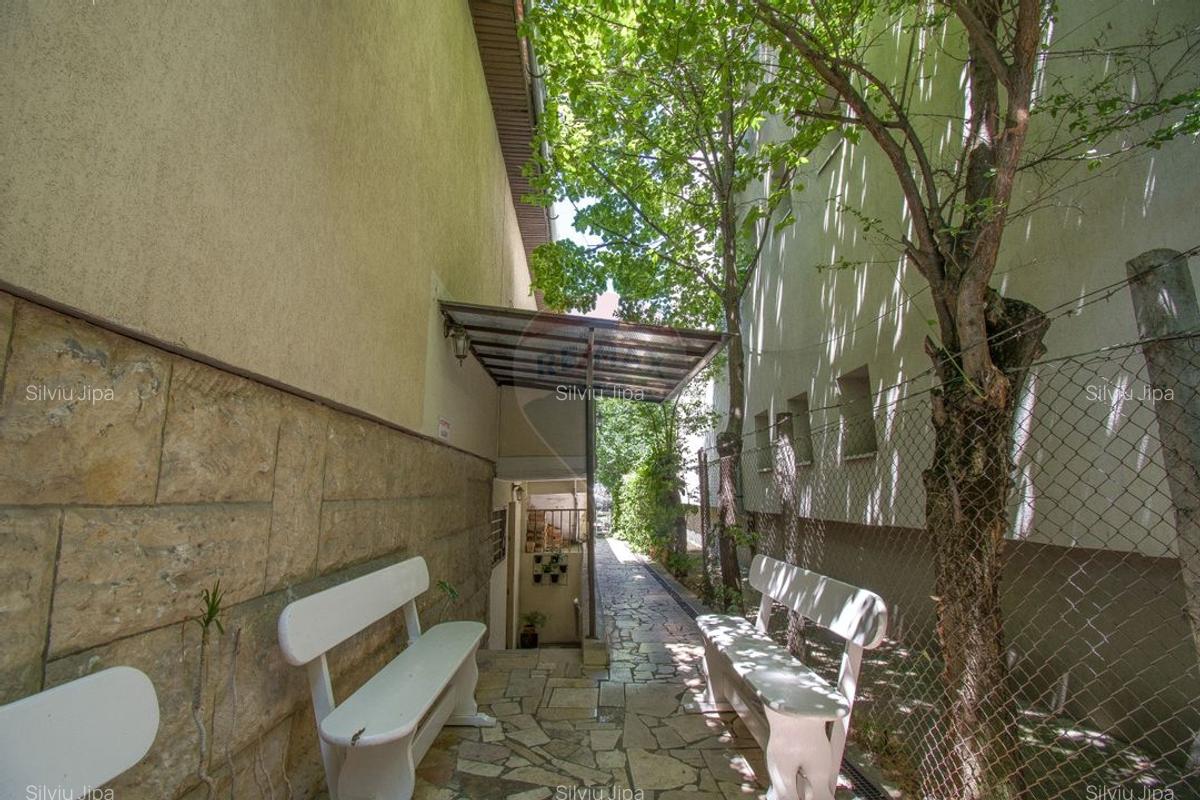 Spatiu de birouri sau cabinete de inchiriat langa Hotel Napoca - 1