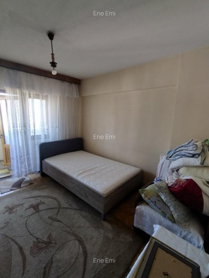 Centru, apartament 3 camere - 5