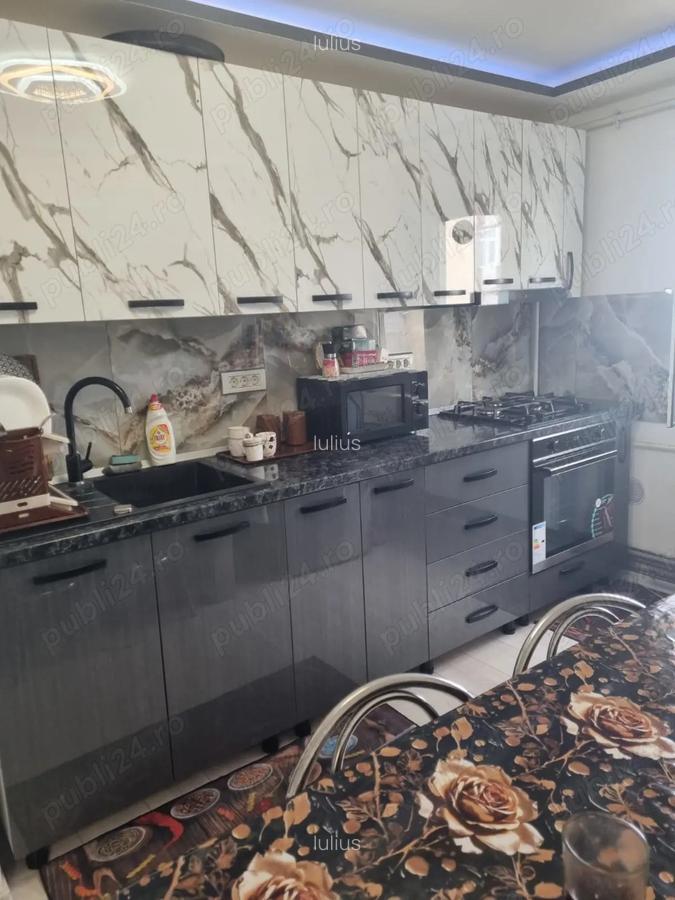 Vand apartament 2 camere - 4 Vand apartament 2 camere - 4