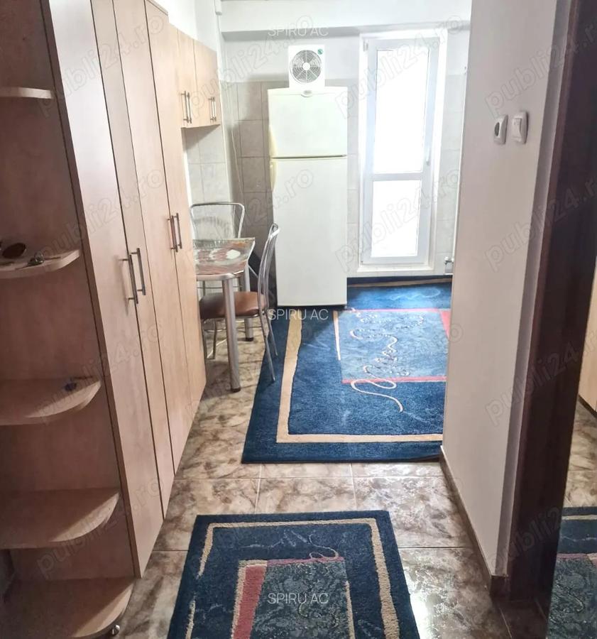 Proprietar Inchiriez garsoniera Octavian Goga - Nerva Traian Bucuresti - 1