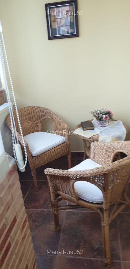Apartament 2 camere ,decomandat, confort I, la intrare in Racadau, 2 balcoane - 8