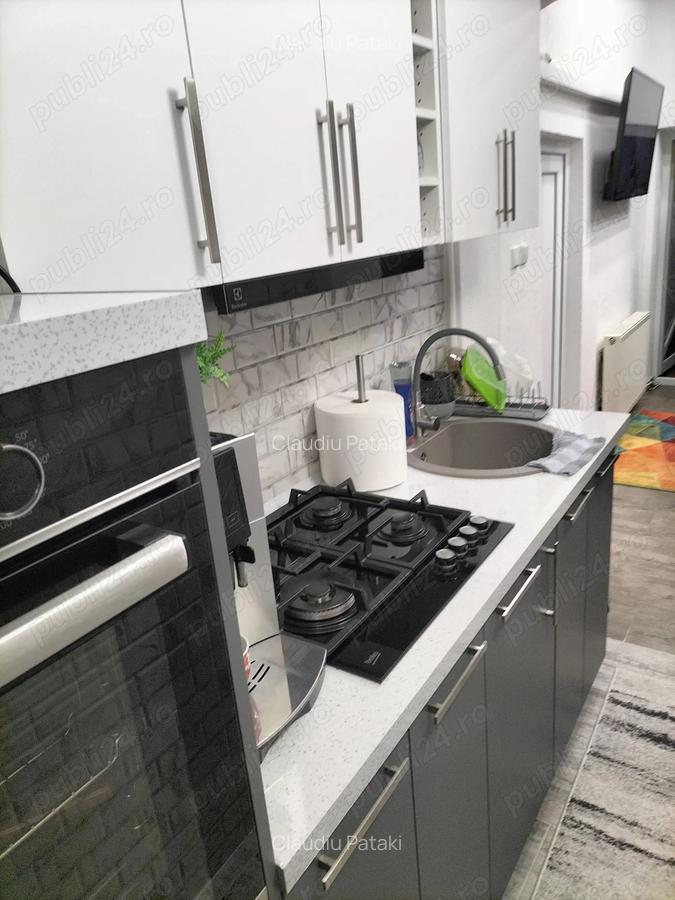 Vand apartament 3camere Boul Ro?u Arad - 7