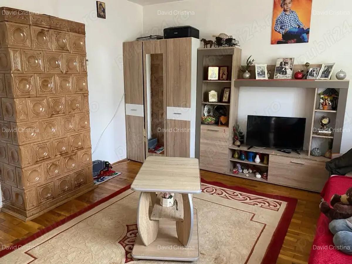 Casa 3 camere + anexa, teren - 1253 mp Targu Neam?, Str. Mihai Viteazu - 9