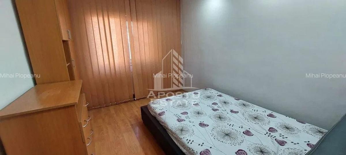 Apartament 4 camere, decomandat, centrala proprie, Lipovei - 3