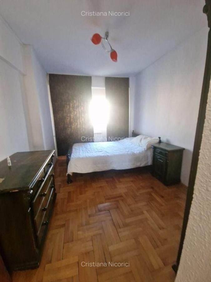 Apartament cu 3 camere decomandat, mobilat în Sebastian - 7