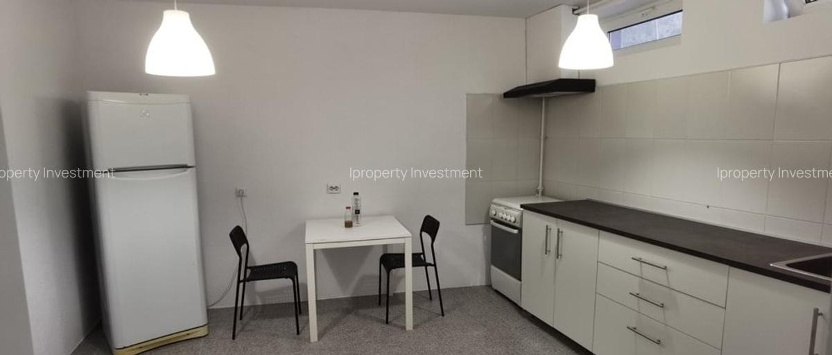 Cotroceni | Casa 3 Camere | Curte | Renovata | Pod Mansardabil - 14