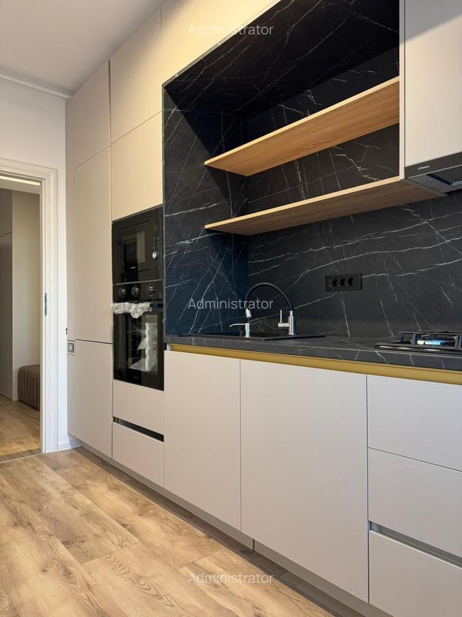 Apartament modern cu 3 camere, doua bai, etaj 4/6 (cu lift), prima inchiriere - 6