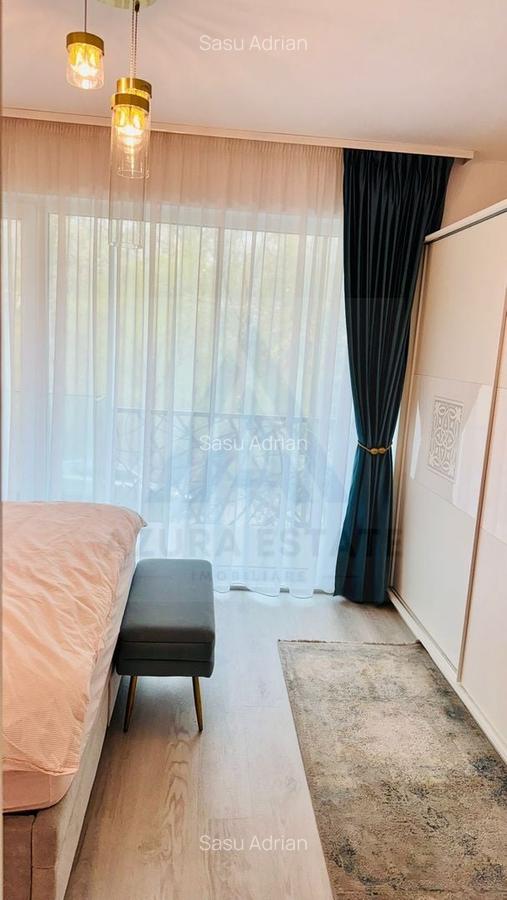 Casa moderna cu 6 camere terase 50 mp si curte in Parcul Sub Arini - 14