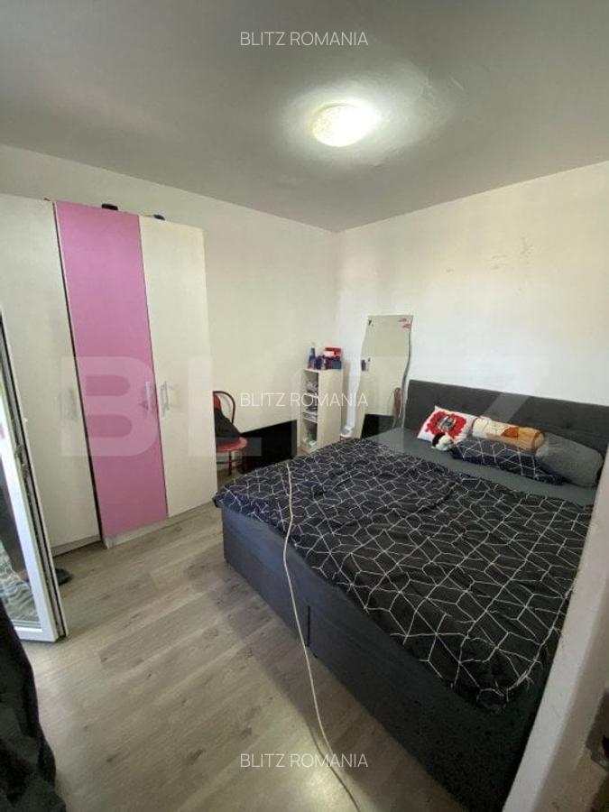 Apartament cu doua camere, semidecomandat - 2