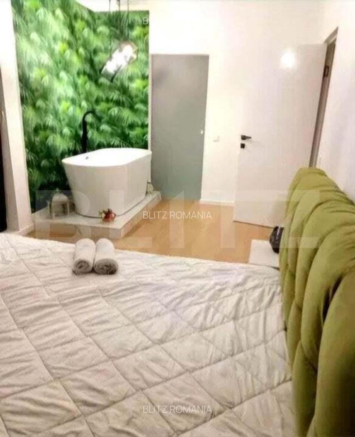 Penthouse de lux, 80mp, 3 camere, panorama, terasa de 80mp, zona Centrala - 4