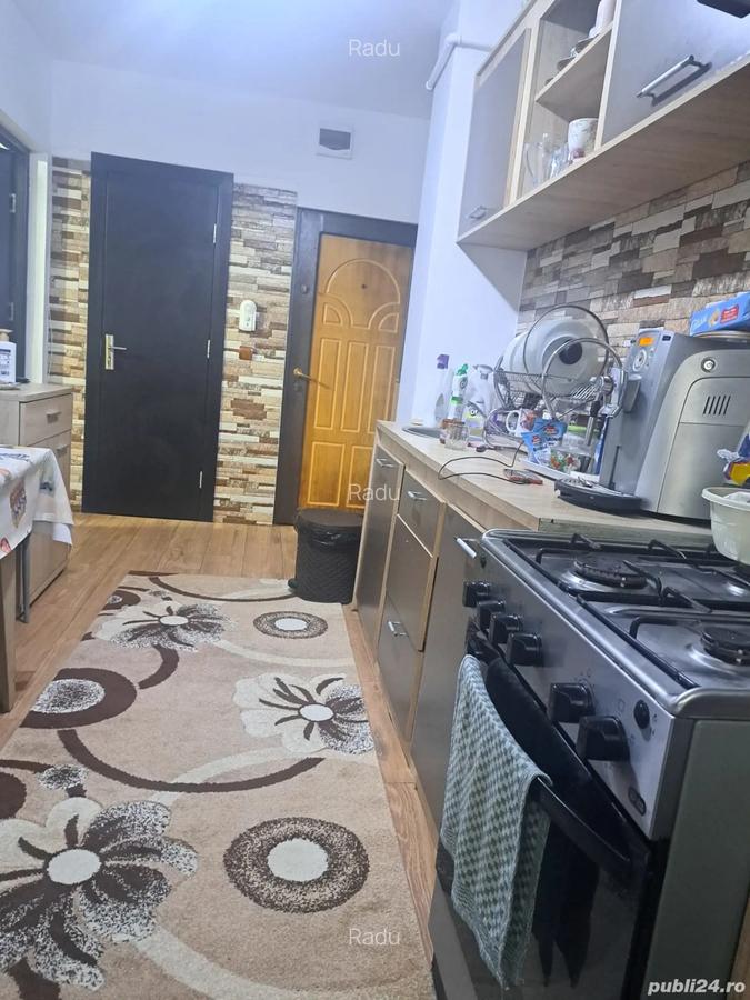 Vand apartament 2camere micro4 - 2