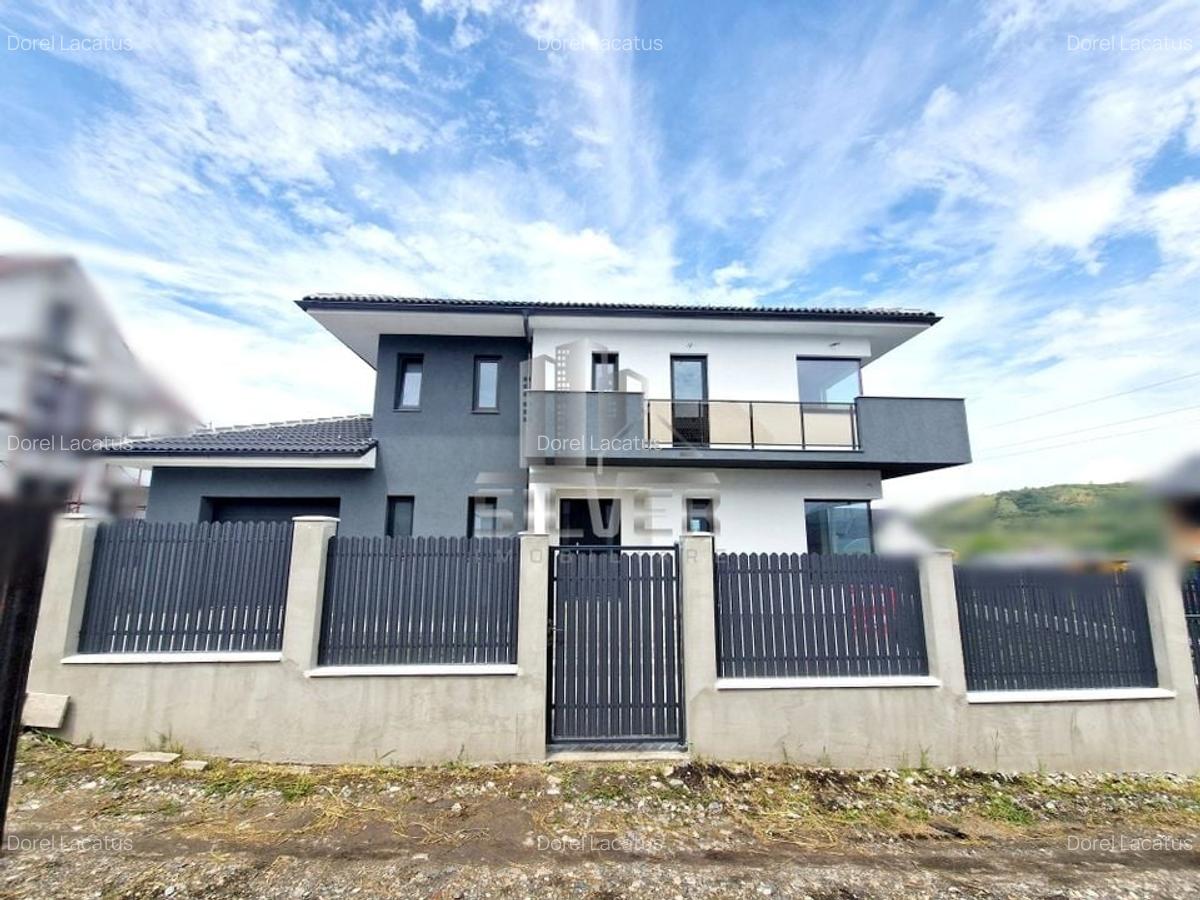 Casa individuala cu teren de 693 mp/CF. - 2