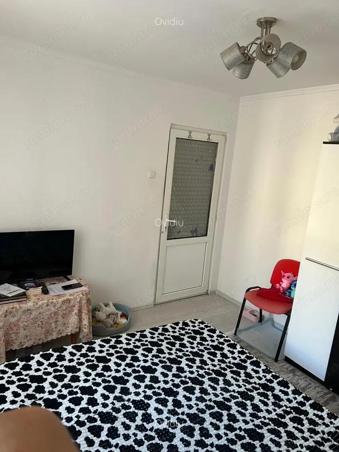 Apartament de vanzare - 5