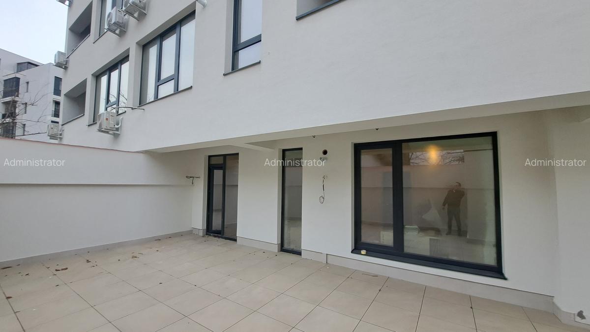 Apartament cu 2 camere semidecomandat în 13 Septembrie - 21