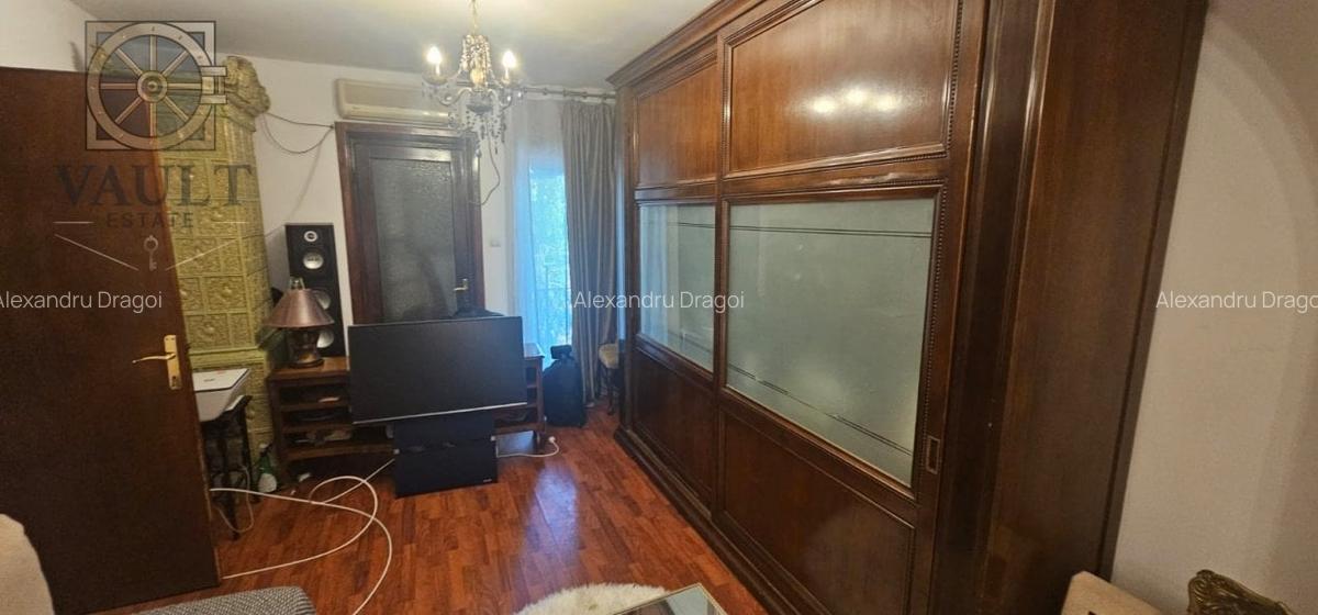 Apartament 3 camere -ETAJ 1- VILA- FOISORUL DE FOC - 12