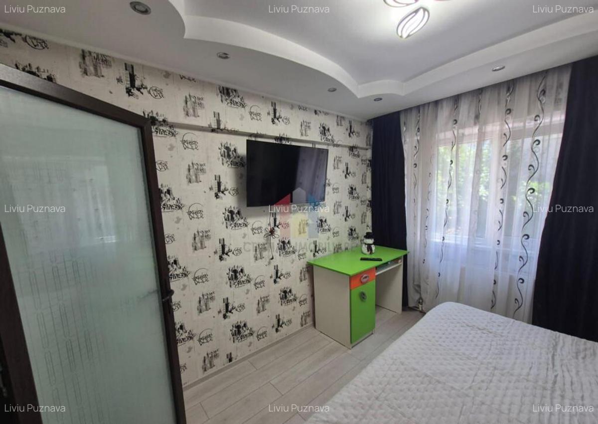 3 camere, Mobilat si Utilat, etaj 1, confort 1 decomandat, O - 5