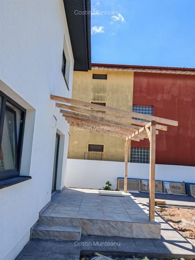 Casa Individuala  4 camere, Mutare Imediata Comision 0% - 5