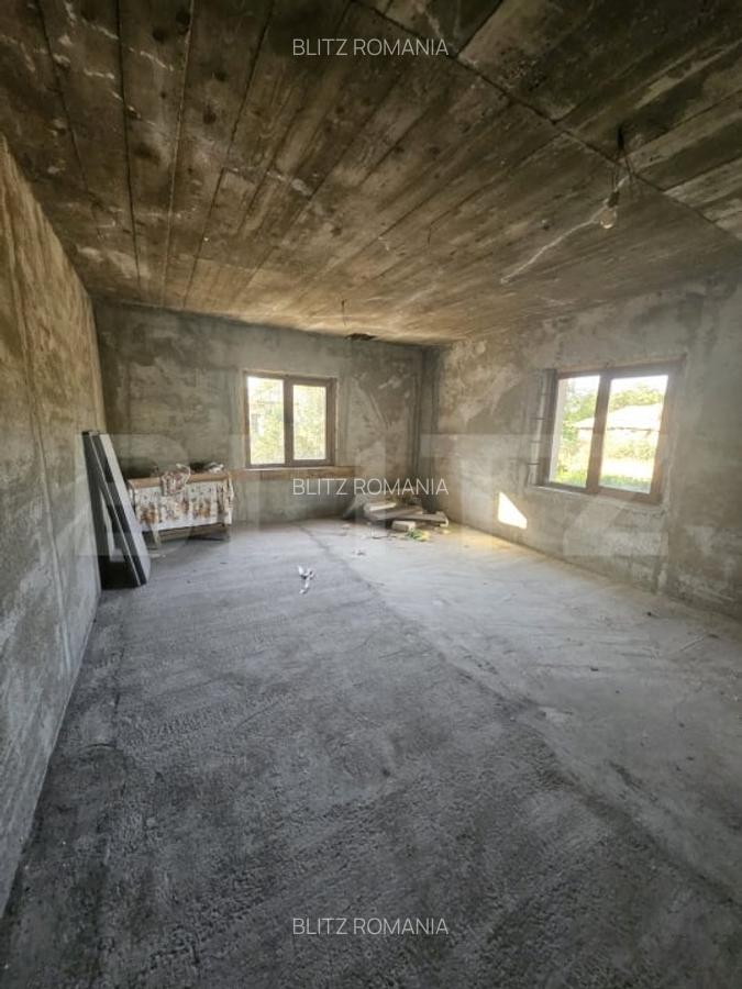 Casa la rosu, de vanzare, 250 mp, zona Slobozia Moara - 16