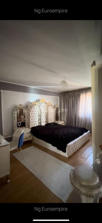 Vila de vanzare 7 camere zona Centrala - 1