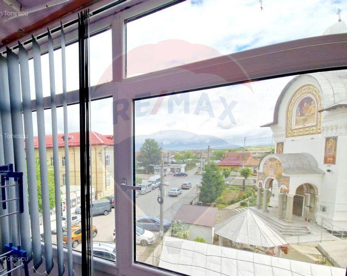 Apartament 2 camere / etaj 2 / Filiasi / zona Biserica Mare - 14