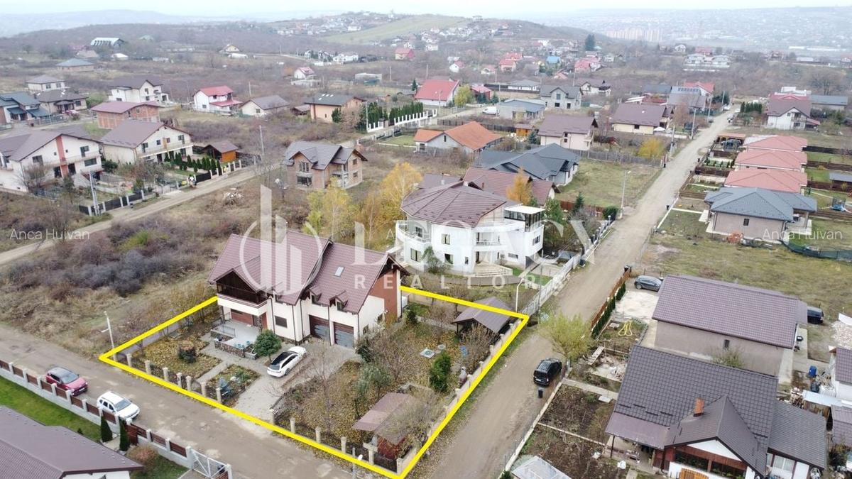 De vânzare - Vilă P+1E+M cu teren generos în Vișan - 5