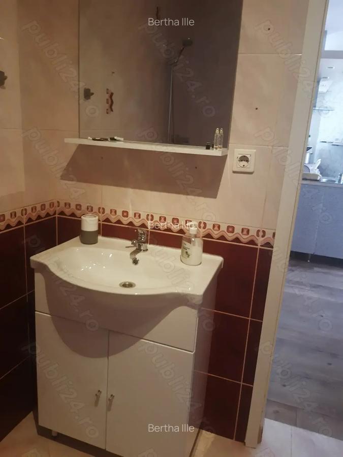De inchiriat apartament 2 cam decomandat, zona Iulius Mall - 6