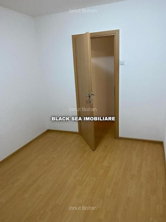 Apartament 3 camere de vânzare – Tomis Nord / Cireșica - Ocazie - 6