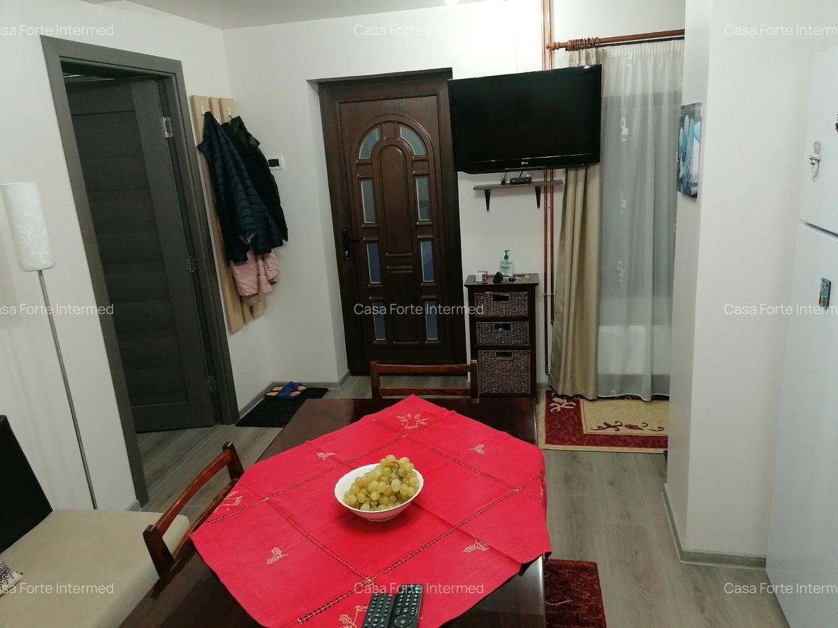 Casa de inchiriat Bulevardul Mamaia zona Delfinariu  900 euro - 6