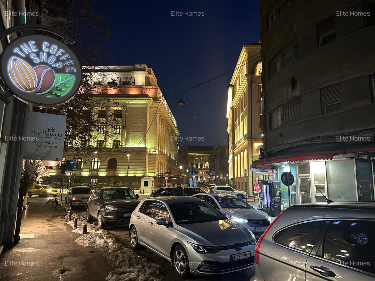 Apartament cu 7 camere semidecomandat în Universitate - 1