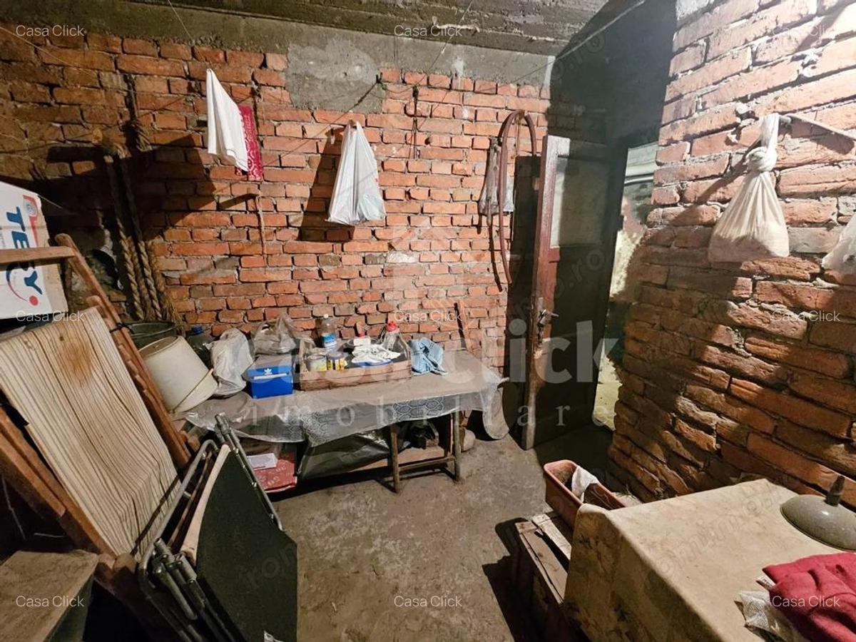 Apartament cu poten?ial ?i lini?te, parter inalt, pe strada Cezar col? cu Traian - 16