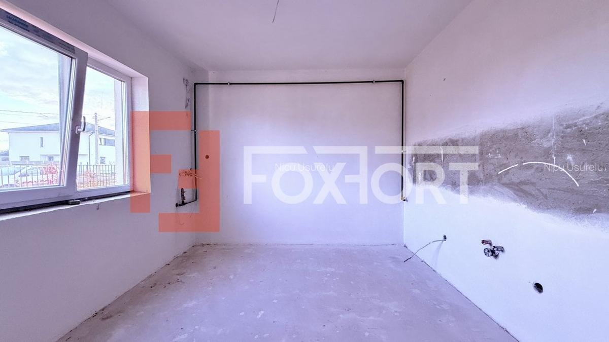 Casa tip triplex, cu 2 camere, de vanzare in Sanandrei. - 5