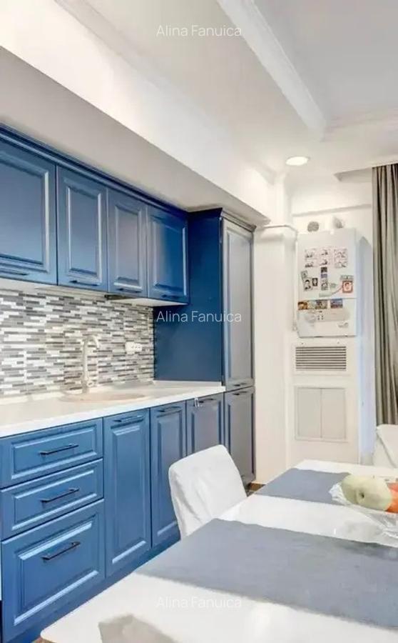 Apartament de Vânzare 3 Camere - Iancu Nicoale - Piscină Exterioară - 2