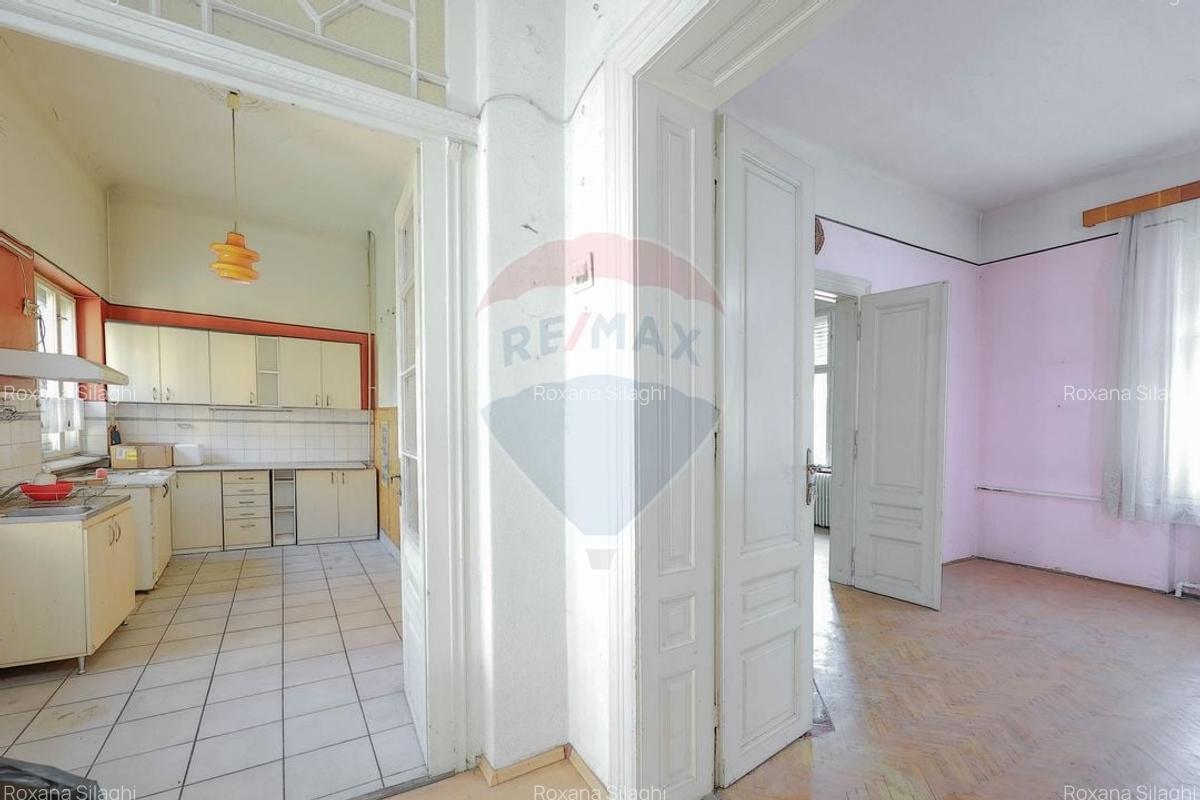 Apartament cu 4 camere de vanzare, Str. Sf. Apostol Andrei, Oradea - 4