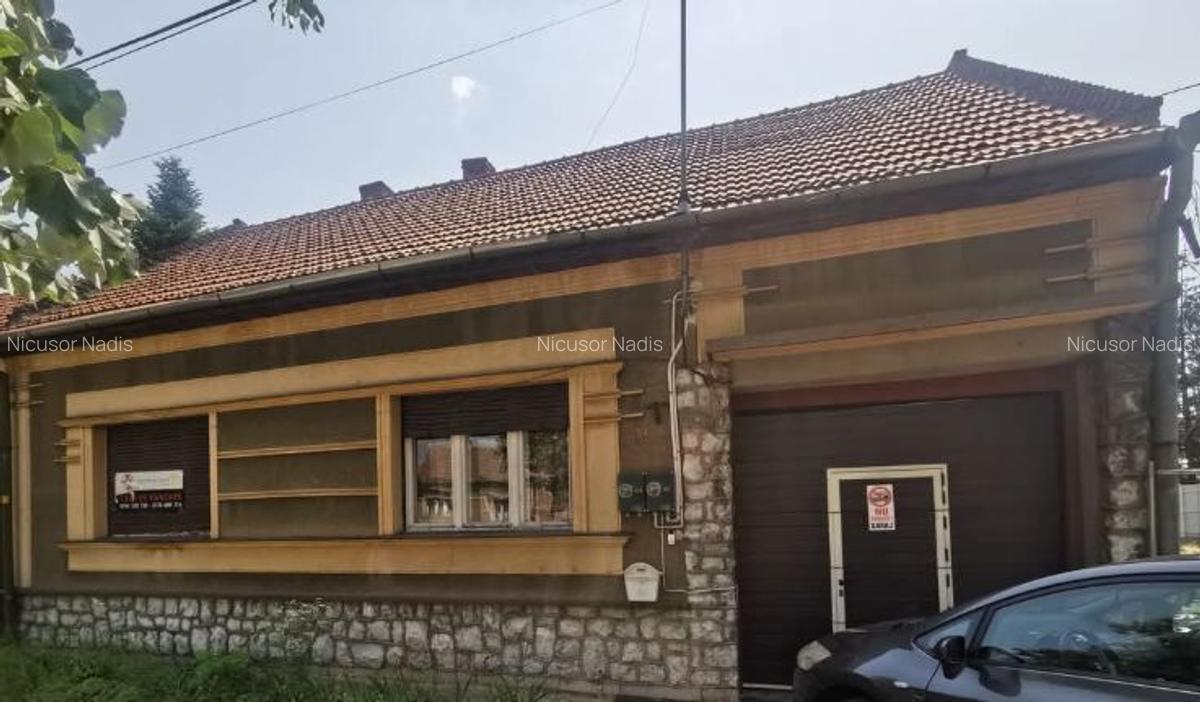 Casă de vânzare zona Horea - 1