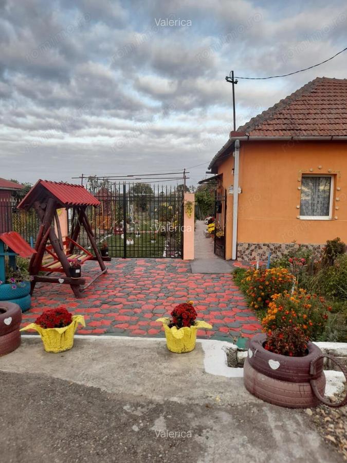 Vand casa in Avram Iancu (Cermei) - 3