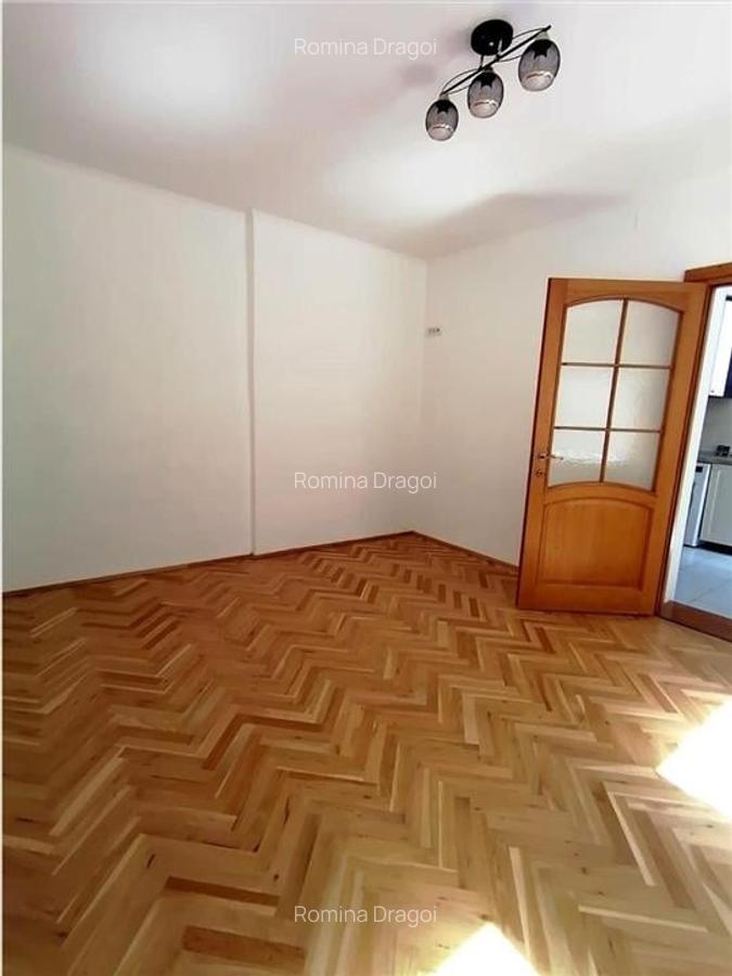 Apartament 2 camere in casa cu gradina CENTRU - 8