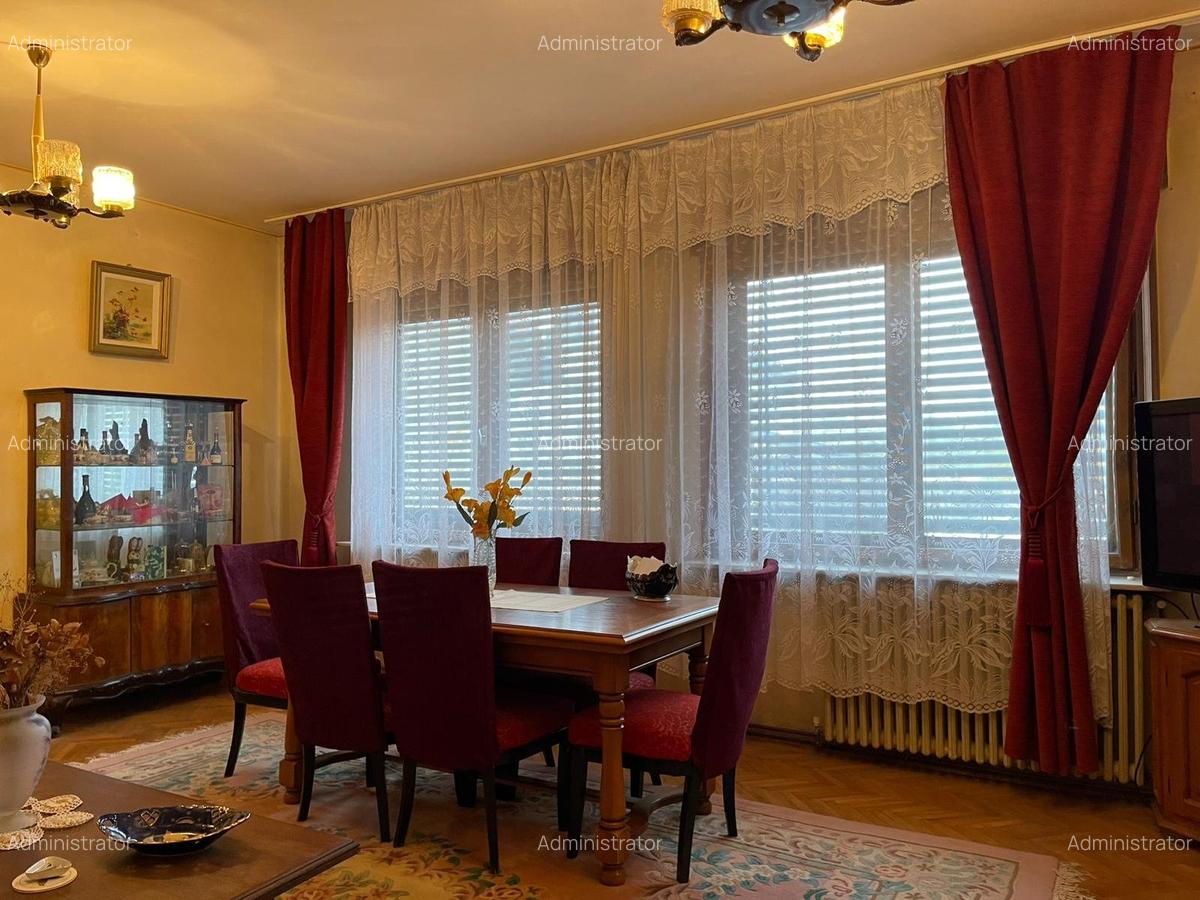 Apartament 3 camere in vila - 2