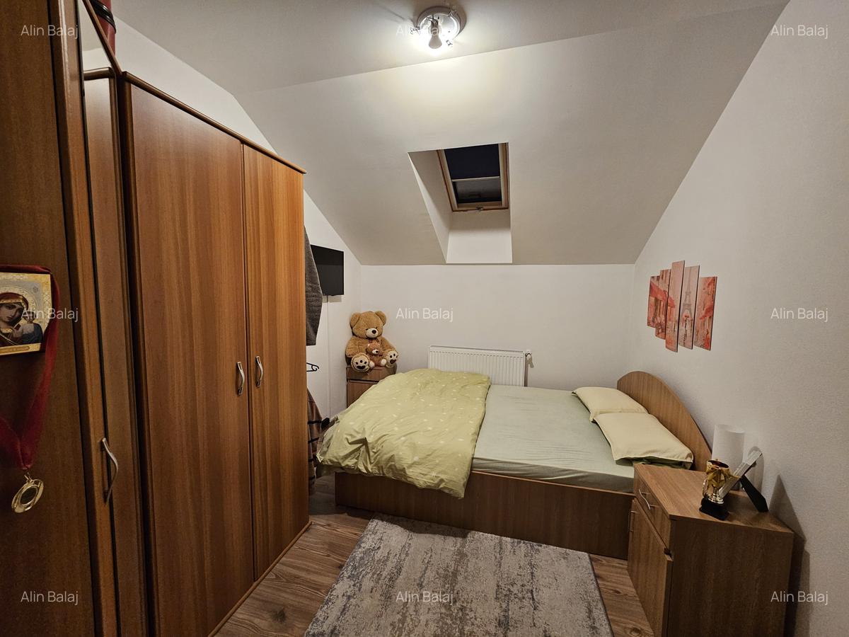 Apartament 3 camere, etajul 5, Mansardă, zona Lipovei, mobilat, comision 0% - 12