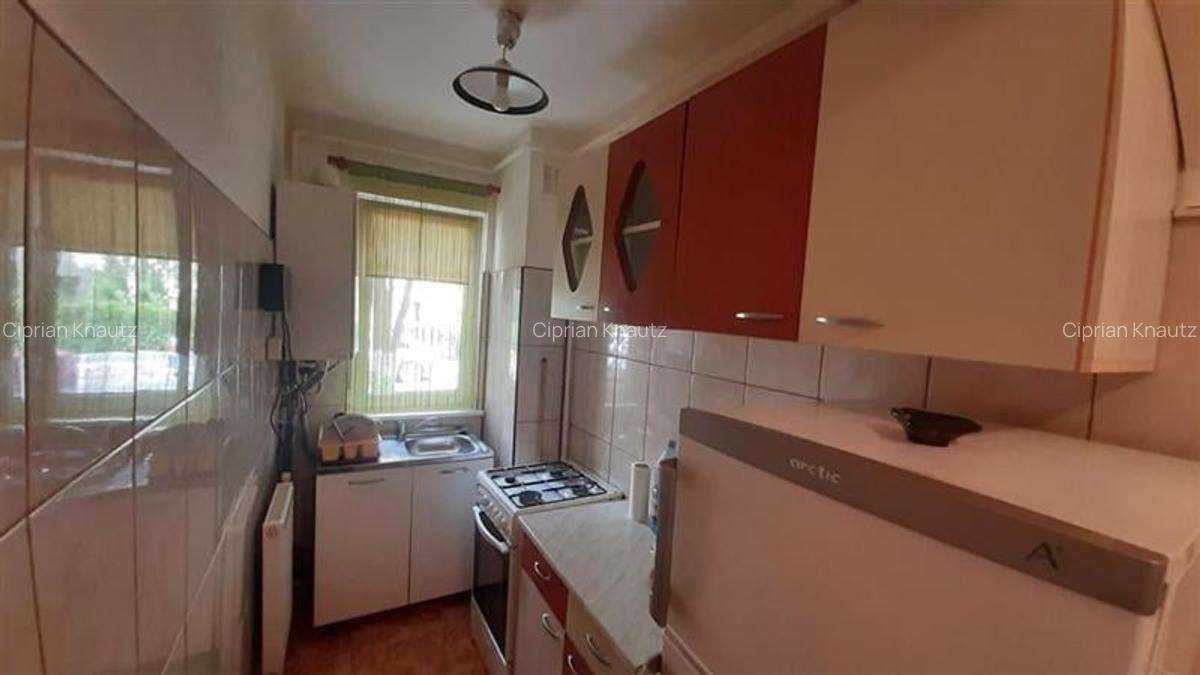 Florilor, apartament 2 camere mobilat si utilat - 4