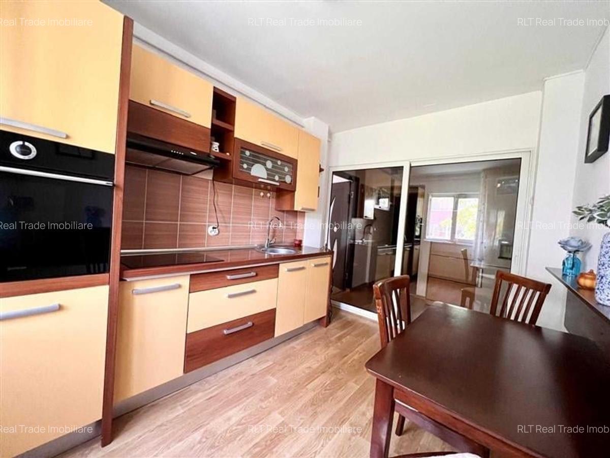 Apartament 2 camere decomandat etaj intermediar Racadau - 3