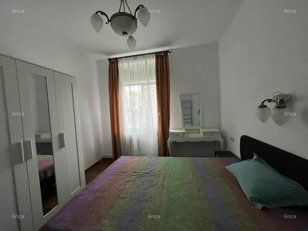 Închiriez apartament cu parcare în centru - 4