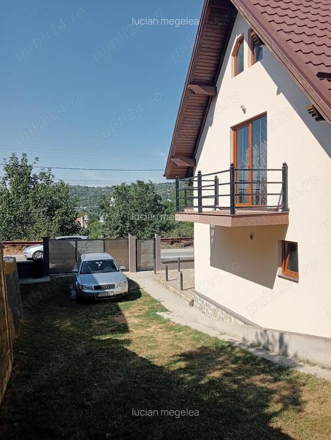 Vand casa -vila la Comarnic cu toate utilita?ile necesare. - 3