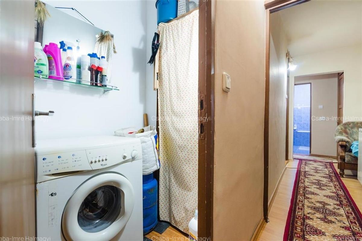 Apartament cu 3 camere decomandat în Rogerius - 10