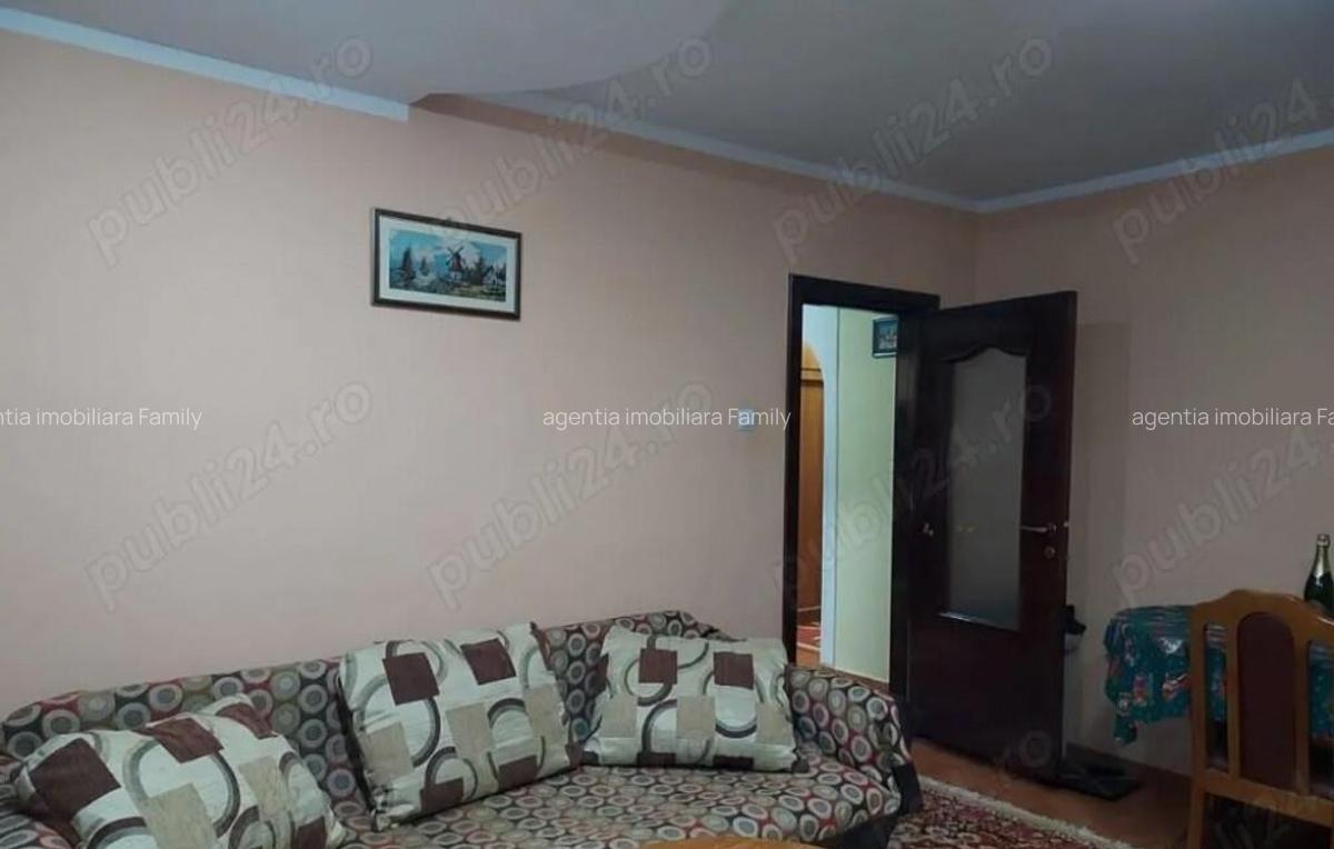 Apartament cu 3 Camere Decomandate Zona George Enescu - 7