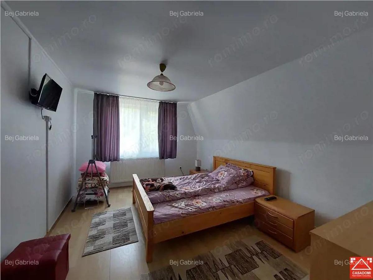 OPORTUNITATE!!! Casa la munte, zona Remeti, drumul Apusenilor! 2 case disponibile!!! - 8